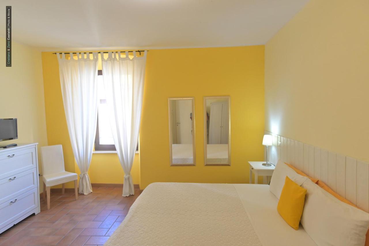 B&B Dimora Paolina Baschi ภายนอก รูปภาพ