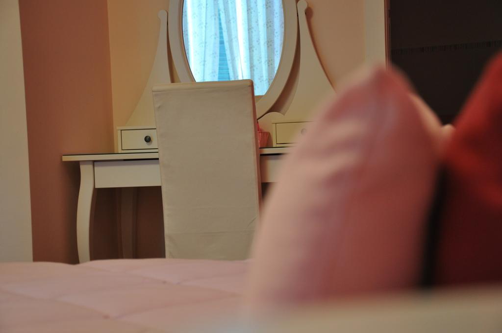 B&B Dimora Paolina Baschi ภายนอก รูปภาพ