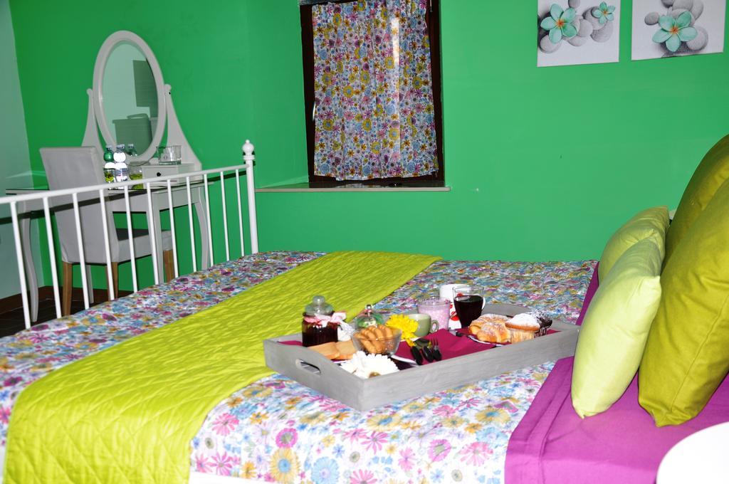 B&B Dimora Paolina Baschi ภายนอก รูปภาพ