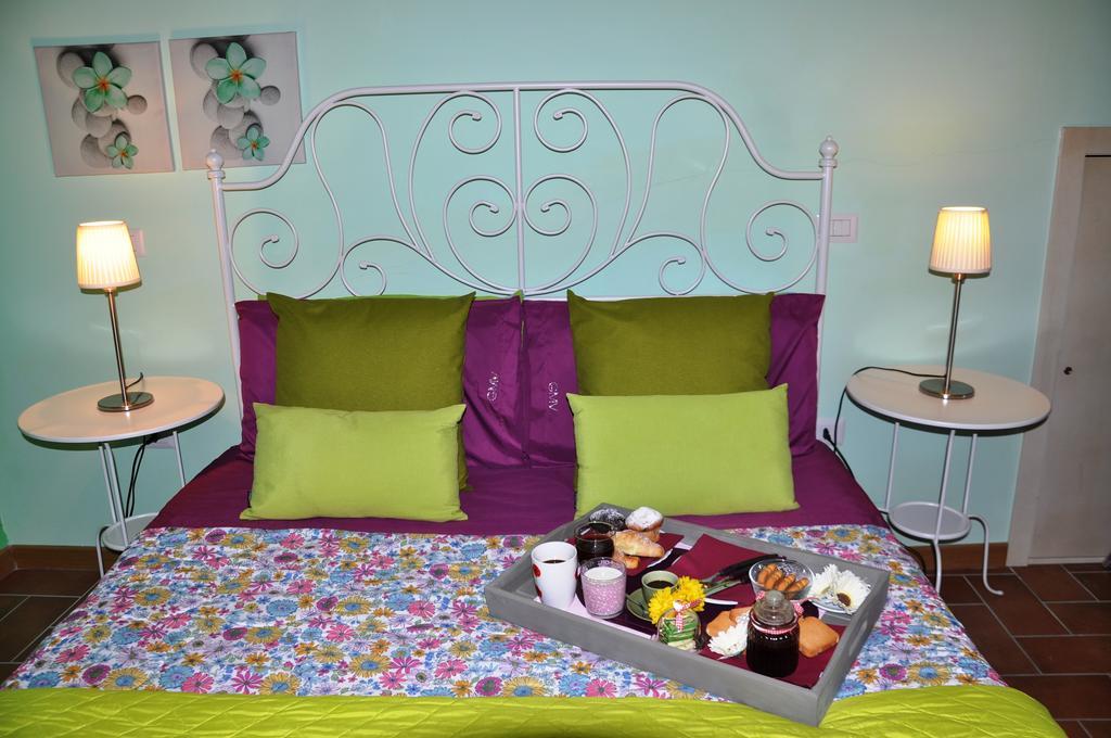 B&B Dimora Paolina Baschi ภายนอก รูปภาพ